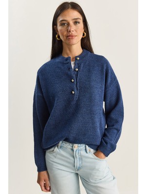 Shade Kadın Bisiklet Yaka 4 Düğmeli Regular Triko Kazak