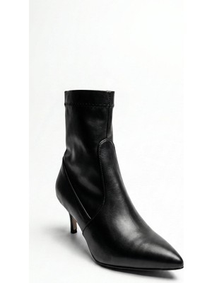 Ustalar Ayakkabı Siyah Kadın Topuklu Bot 319.039-248