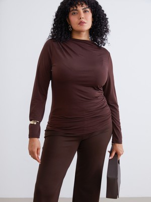 Soulife Büyük Beden Dik Yaka Büzgülü Kadın Body