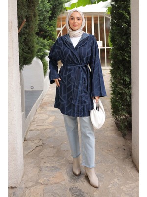 İmaj Butik Lacivert Kapüşonlu Lazer Kesim Kot Ceket