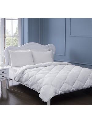 Pierre Cardin 1 Alana 1  Bedeva Tek  Kişilik Microfiber Yorgan 300 Gr/m2