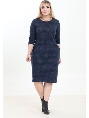 Modayız Çift Cepli Desenli Esnek Kışlık Büyük Beden Midi Elbise 29C-2757