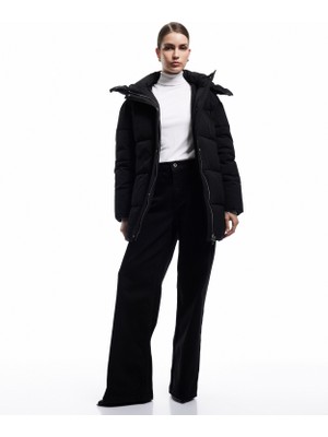 Koton Çıkarılabilir Kapüşonlu Uzun Kollu Cepli Su Itici Fermuarlı Şişme Mont