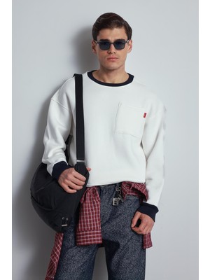 Abluka Online Erkek Oversize Kontrast Detaylı Sweatshirt Beyaz