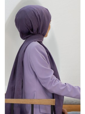Vissona %57 Ipek %43 Pamuk Monogram Desenli Soft Lila Renkli Şal -  70X190 Dikiş Tipi Italyan Dikişli