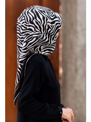 Vissona %100 Twill Ipek Zebra Desenli Siyah - Krem Renkli 90X90 Eşarp Dikim Şekli : El Dikişi