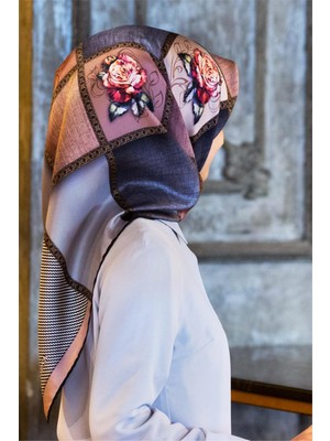 Vissona %100 Twill Ipek Dokulu Çiçekli ve Geometrik Desenli Pudra - Gri Renkli 90X90 Eşarp Dikim Şekli : El Dikişi