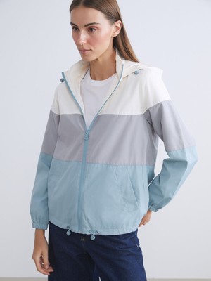Lc Waikiki Yeni Sezon Kapüşonlu Renk Bloklu Kadın Yağmurluk