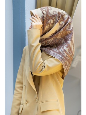Vissona %100 Twill Ipek Şal Desenli Bej - Kahverengi Renkli 90X90 Eşarp Dikim Şekli : El Dikişi