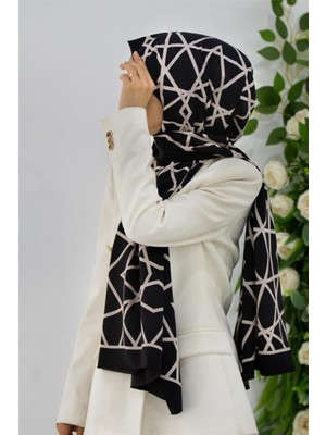 Vissona Lüks Medine Ipeği Çizgili Desenli Siyah - Krem Renkli 75X195 Kırışmaz Şal Moss Krep Dikiş Tipi Italyan Dikişli