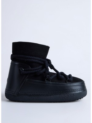 Inuikii %60 Kuzu Derisi, %40 Inek Derisi Siyah Kadın Kar Botu Classıc2