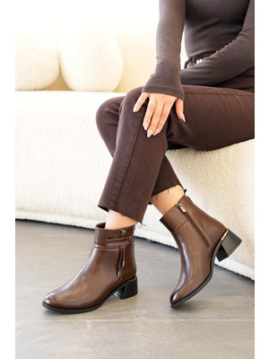 Stilbagshoes Emily Yan Fermuar ve Biye Detaylı Kadın Bot Kahve