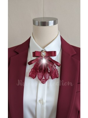 Cash Trade Bordo Rengi Kadın Fiyonk Broş. Parlayan Rhinestone Sallantılı Detaylı Fiyonk Broş .Boyun Kravat