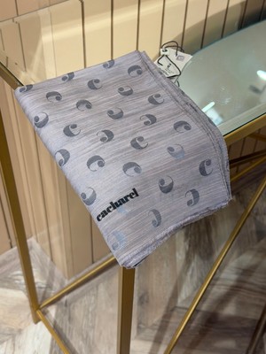 B. Cacharel Logolu Ipek Koton Jakar Etol Şal Açık Gri