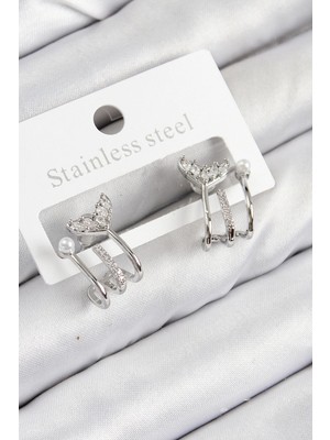 Pirinç Zirkon Taşlı Inci Detaylı Balık Kuyruğu Gümüş Renk Kadın Küpe