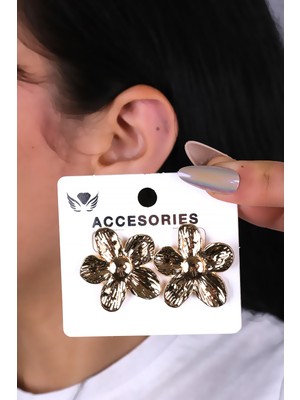 Gold Renk Çiçek Tasarım Kadın Küpe