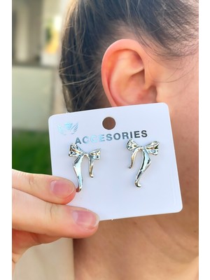 Şık Tasarım Fiyonk Kadın Küpe