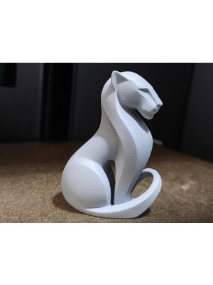 TSC Hediyelik Aslan Figürü 15 cm – Doğal Malzemeli Modern Ev Ofis Masa Dekoru