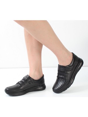 Kindep Takeo Hakiki Deri Cırtlı Hafif Günlük Kadın Confort Ayakkabı Siyah