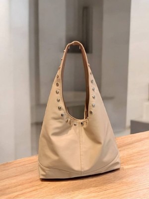 Rivina Kadın Büyük Boy Omuz Çantası - Deri Görünümlü Zımba Detaylı