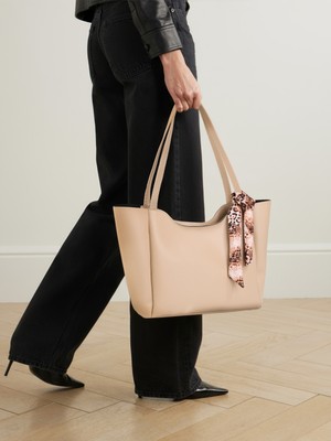 Rivina Loi Kadın Fularlı Fermuarlı Mıknatıs Kapamalı Shopper El ve Omuz Çantası