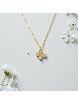 Nova Grup Kelebek Figürlü Zirkon Taşlı 14 Ayar Altın Kolye