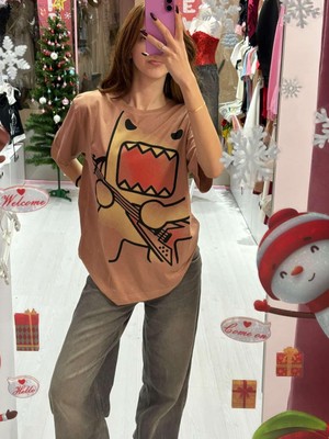 İsra Ayyıldız Moonstar Collection Domo Kunn Gitarlı Oversize Kısa Kollu Y2K Kahverengi Bluz