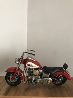 R&G Hediyelik Dekoratif Metal Motosiklet 34 cm Kırmızı