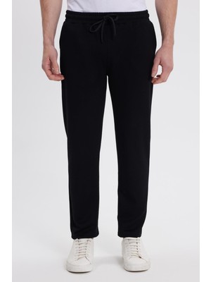 Tudors Erkek Slim Fit Dar Kesim Beli Bağcıklı 3 Cepli Geniş Paça Siyah Eşofman Altı