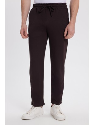 Tudors Erkek Slim Fit Dar Kesim Beli Bağcıklı 3 Cepli Geniş Paça Koyu Kahve Eşofman Altı