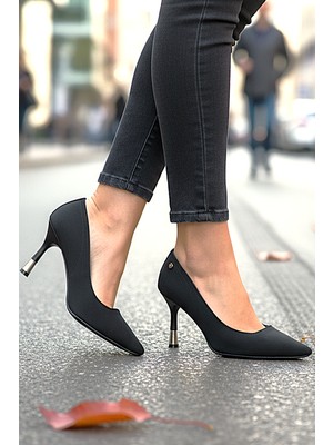 Gökhan Talay Juliet Esnek Yumuşak Kaymaz Taban (8 Cm) Süet Siyah Kadın Topuklu Ayakkabı