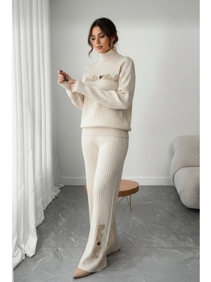 Newco Fitilli Dokulu Inci Işlemeli Parmak Geçirmeli Yarım Balıkçı Yaka Triko Ikili Takım - Beyaz