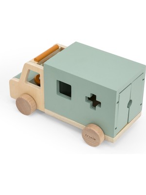 - Wooden Ambulance - Ahşap Ambulans