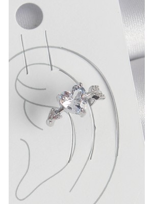 Novytech Pirinç Gümüş Renk Zirkon Taşlı Yıldız Kadın Kıkırdak Küpe - Lisinya