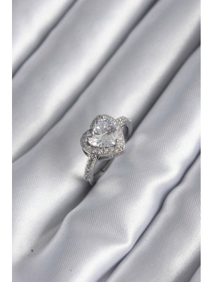 Novytech Pirinç Gümüş Renk Zirkon Taş Kalp Charm Kadın Yüzük - Lisinya