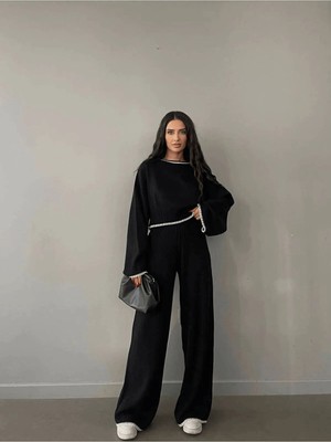 Çoban Detaylı Kadın Siyah Triko Takım