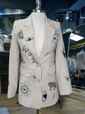 The One Kadın Nakış Işlemeli Uzun Kollu Pamuk Özel Tasarım Blazer Ceket