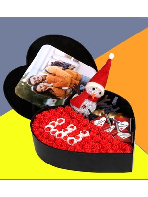 Özbience Sevgiliye Özel Işıklı Kalp Kutu Çiçek ve Çikolata Buketi