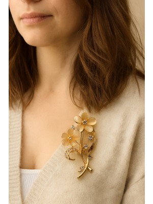 Sacce Scarves & Accessories Zarif Pudra Çiçekli Kristal Broş
