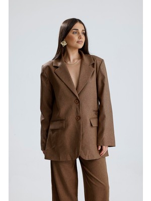 Velizade Kadın Kahverengi Oversize Kruvaze Yaka Astarlı Düğmeli Blazer Ceket Cep ve Vatka Detaylı Tesettür
