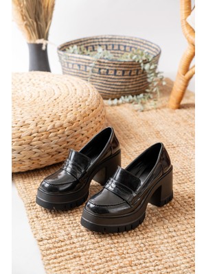 Asmi Shoes Kadın Loafer Model Tokasız 8 cm Siyah Rugan Topuklu Ayakkabı Kalın Taban Suni Deri