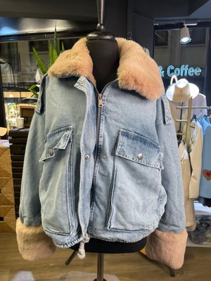 Sagi Kadın Yakası Içi Kürklü Cepli Uzun Kollu Mont Kaban