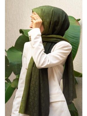 Vissona %57 Ipek %43 Pamuk Degrade Desenli Yağ Yeşili Renkli Şal -  70X190 Dikiş Tipi Italyan Dikişli