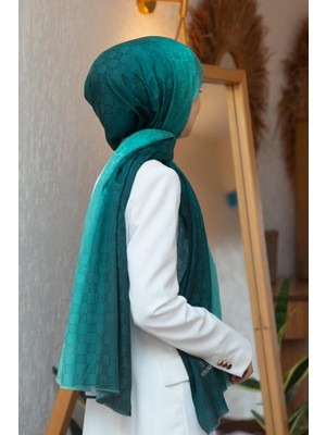 Vissona %57 Ipek %43 Pamuk Degrade Desenli Mint Yeşili Renkli Şal -  70X190 Dikiş Tipi Italyan Dikişli
