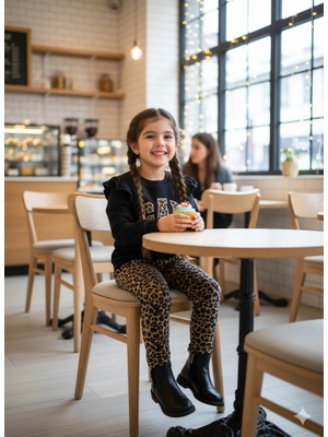 Selvira Kız Çocuk Takım – Baskılı Üst ve Leopar Desen Alt