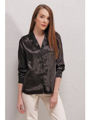 20140 Kruvaze Yaka Saten Gömlek - Siyah