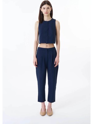 Quzu Düğme Detaylı Lacivert Kadın Yelek YLK00005