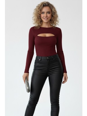 Swalora Göğüs Dekolteli Uzun Kollu Bluz