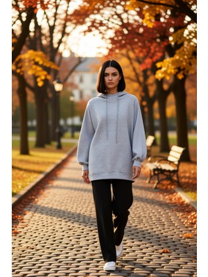 Benerly Kadın Kapüşonlu Düşük Kol Uzun Sweatshirt Fonksiyonel Dayanıklı Kaliteli Konforlu Estetik Şık