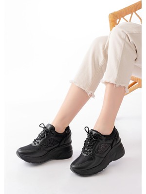 Zerenyus ZRİNF-185 Premium Siyah Günlük Bağcıklı Taş Aksesuarlı Sneaker
